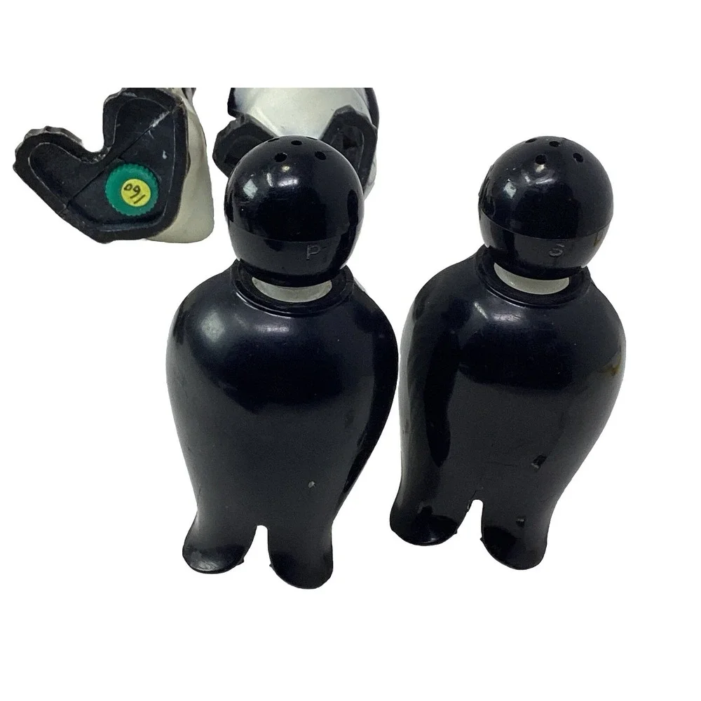 Vtg Willie & Millie, Plastic & Milk Glass Penguin Salt & Pepper (3) Shaker Sets